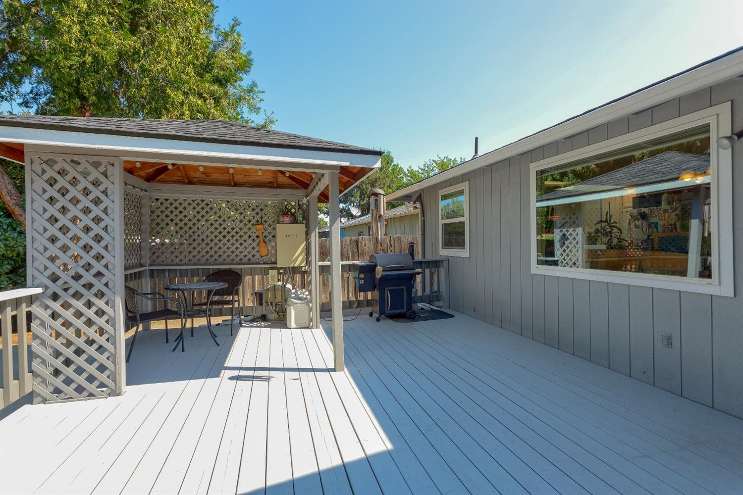 361 Brad Way Central Point, OR 97502 - Photo 11 of 35 Additional Photo