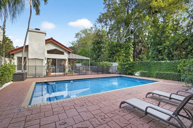 $5,650 | 21921 Town Pl Drive, Boca Raton, FL 33433