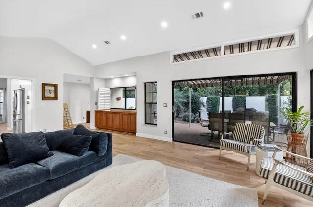 $5,650 | 21921 Town Pl Drive, Boca Raton, FL 33433