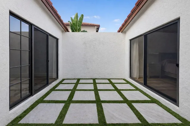 $5,650 | 21921 Town Pl Drive, Boca Raton, FL 33433