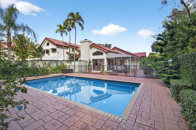 $5,650 | 21921 Town Pl Drive, Boca Raton, FL 33433