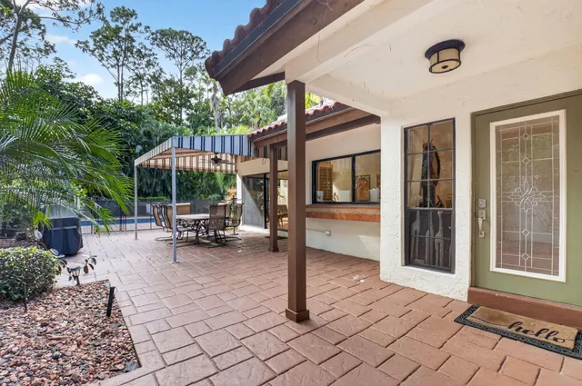 $5,650 | 21921 Town Pl Drive, Boca Raton, FL 33433