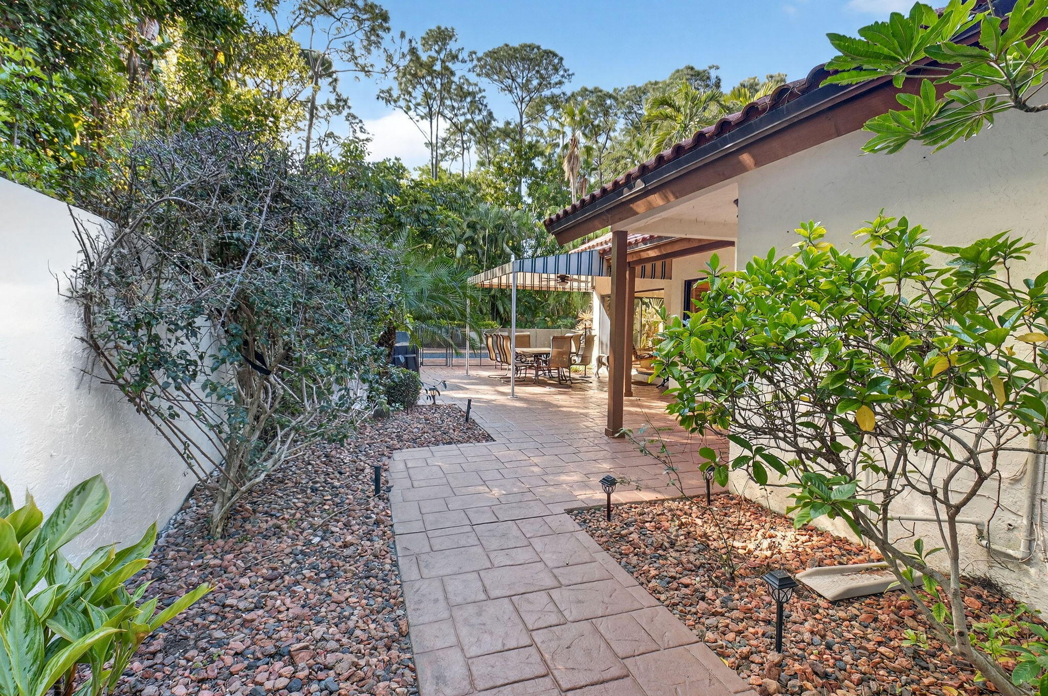 21921 Town Pl Drive Boca Raton, FL 33433 - Photo 6 of 64 COURTYARD