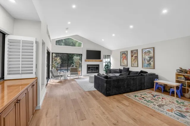 $5,650 | 21921 Town Pl Drive, Boca Raton, FL 33433