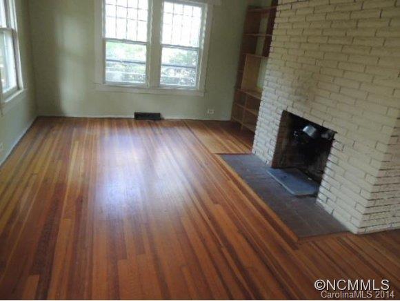 122 Vineyard Road Tryon, NC 28782 - Photo 8 of 10