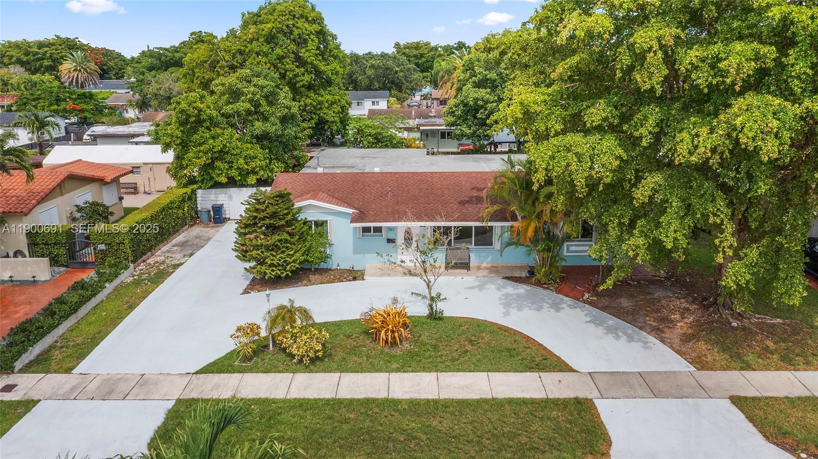 7311 Southwest 139th Avenue Miami, FL 33183 - Photo 2 of 37 an aerial view of a house