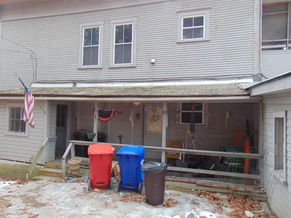 $200,000 | 166 Eastern Avenue, St. Johnsbury, VT 05819