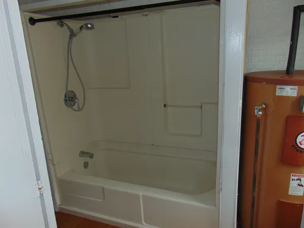 $200,000 | 166 Eastern Avenue, St. Johnsbury, VT 05819