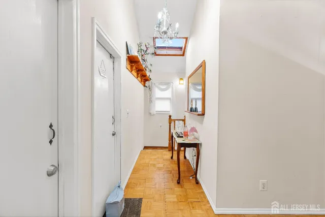 a very nice looking room with a mirror