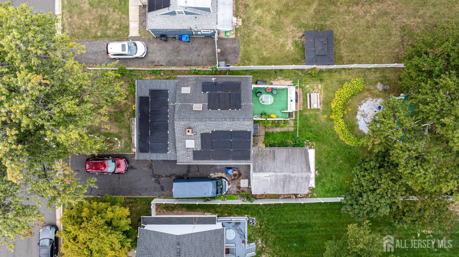 651 Fairview Avenue Piscataway, NJ 08854 - Photo 36 of 45 an aerial view of a house with a garden and plants