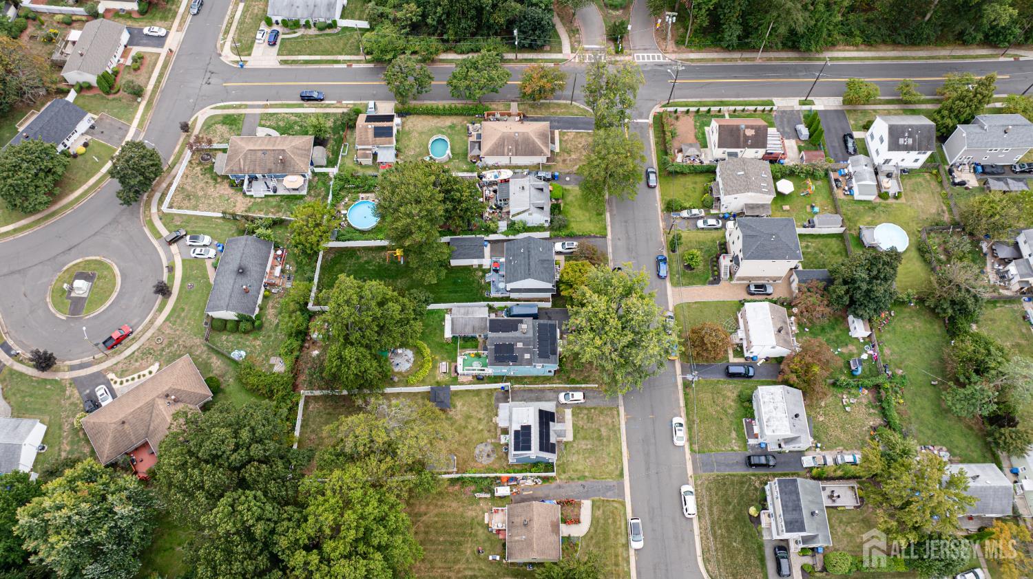651 Fairview Avenue Piscataway, NJ 08854 - Photo 44 of 45 an aerial view of multiple house