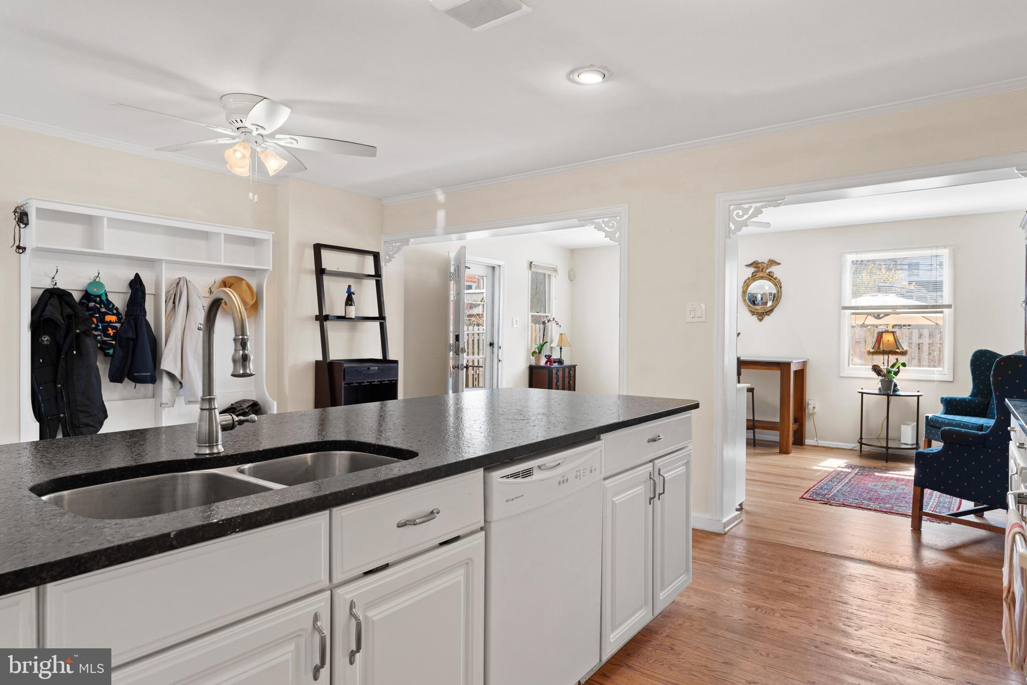 229 Bailey Road Bryn Mawr, PA 19010 - Photo 8 of 28 Kitchen.