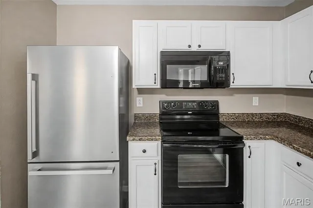 $249,000 | 2613 Autumn Harvest Lane, Belleville, IL 62221