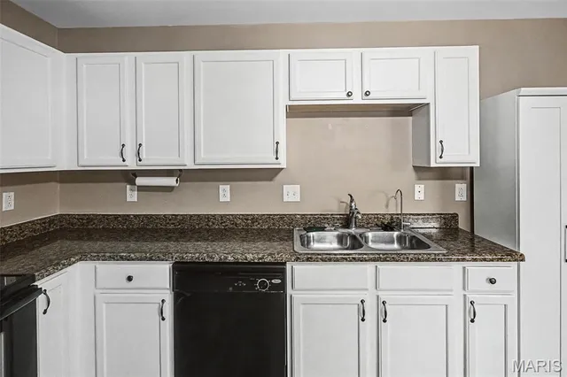 $249,000 | 2613 Autumn Harvest Lane, Belleville, IL 62221