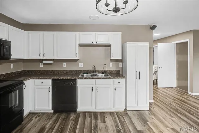 $249,000 | 2613 Autumn Harvest Lane, Belleville, IL 62221