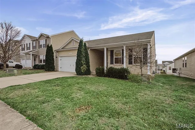 $249,000 | 2613 Autumn Harvest Lane, Belleville, IL 62221