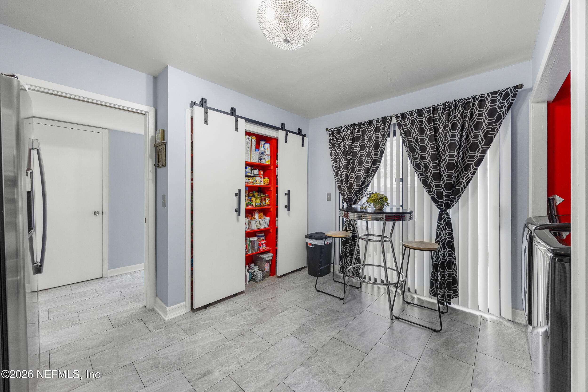 7852 Playa Del Rey Court Jacksonville, FL 32256 - Photo 5 of 33 a view of front door with furniture