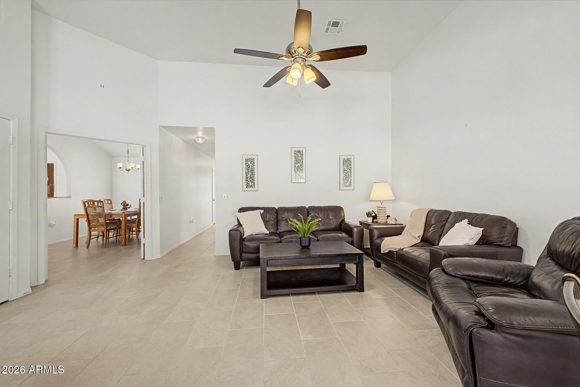 1238 East Mineral Road Gilbert, AZ 85234 - Photo 11 of 48 Great Room 2