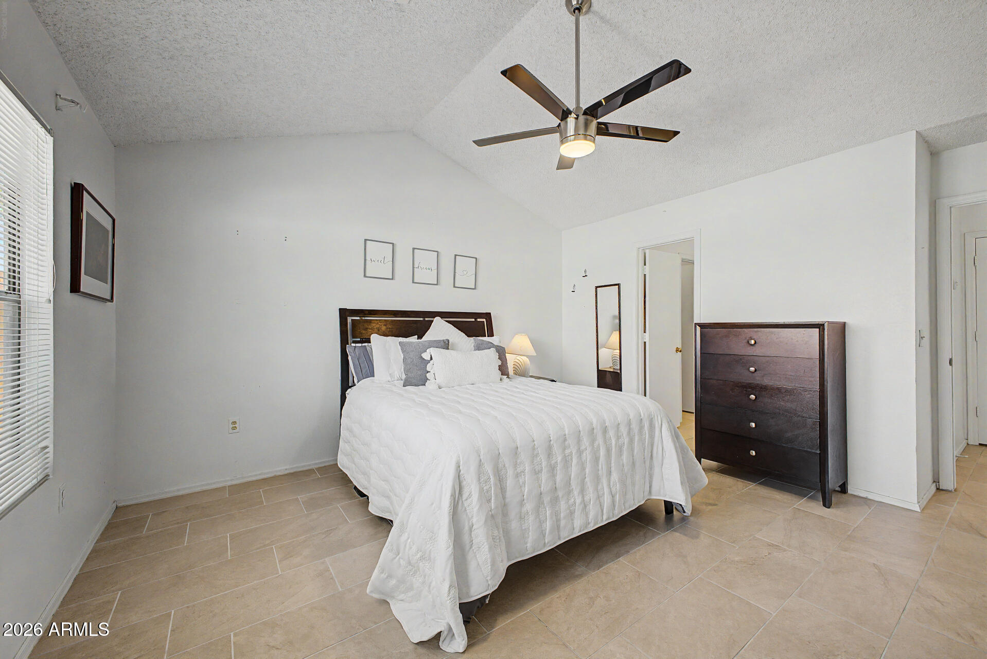 1238 East Mineral Road Gilbert, AZ 85234 - Photo 21 of 48 Primary 2