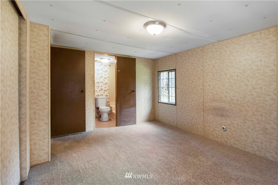 33512 Locke Road Roy, WA 98580 - Photo 16 of 26 Gallery Image 16