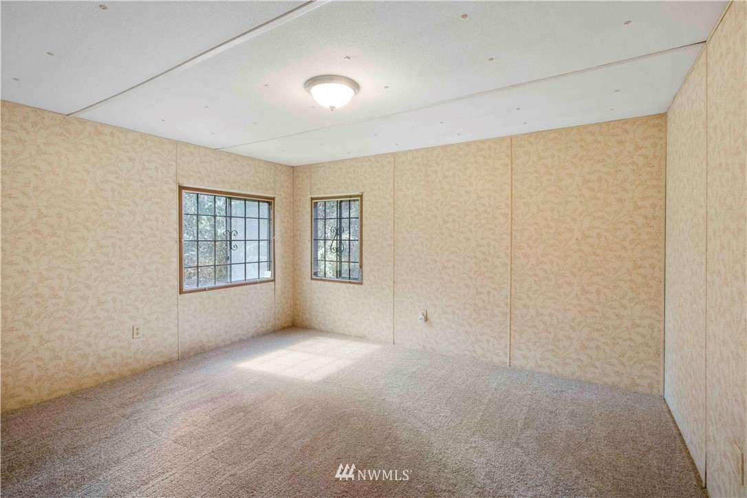 33512 Locke Road Roy, WA 98580 - Photo 25 of 26 Gallery Image 25