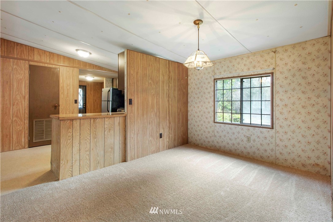 33512 Locke Road Roy, WA 98580 - Photo 8 of 26 Gallery Image 8