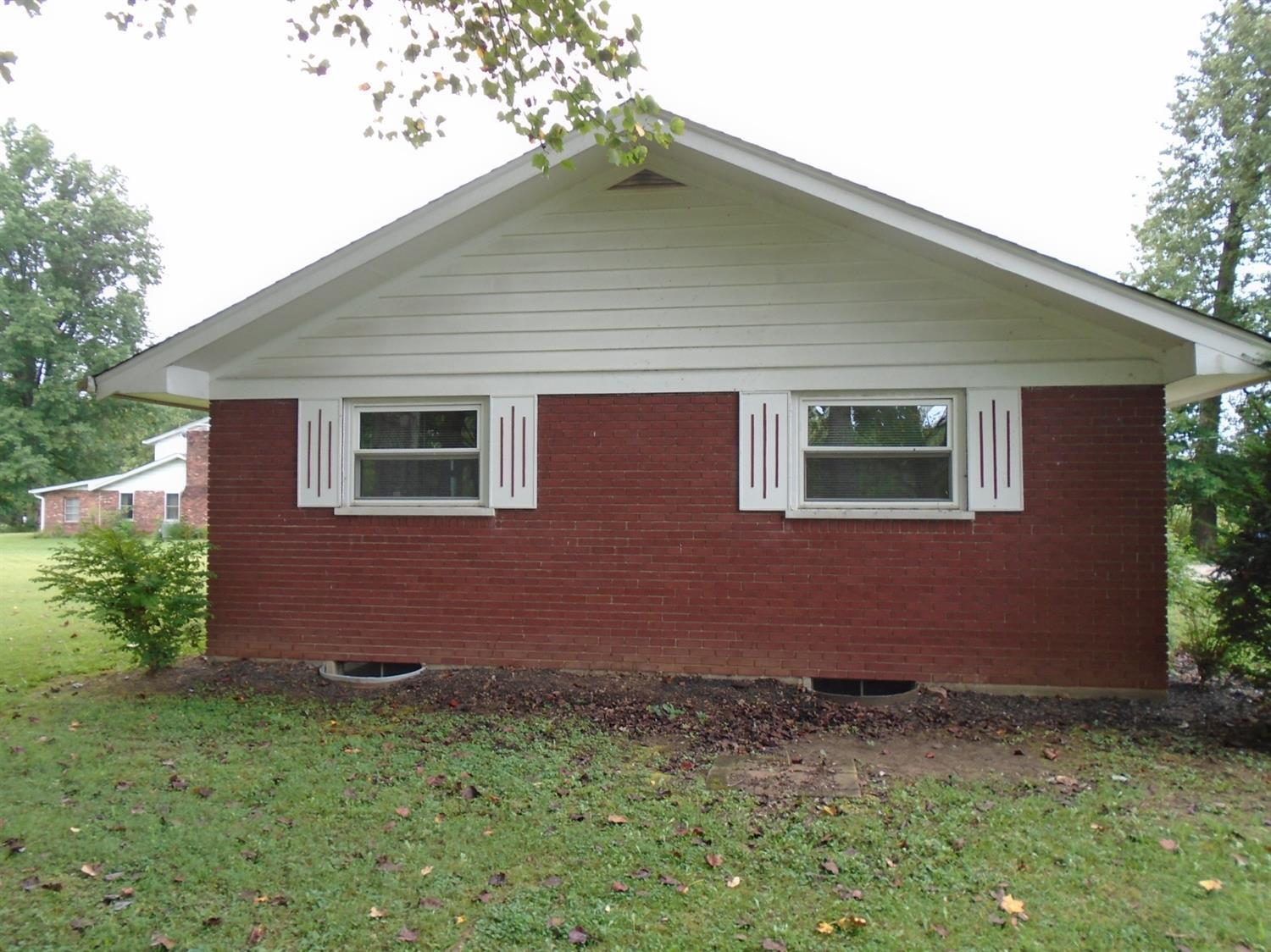 3519 Clover Road Bethel, OH 45106 - Photo 4 of 34 Gallery Image 4