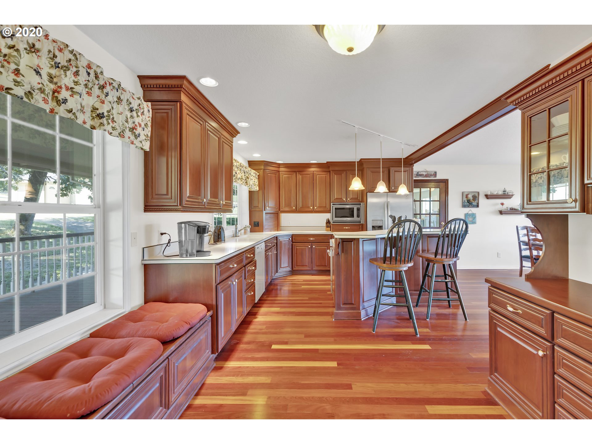 21838 Northwest Gerrish Valley Road Yamhill, OR 97148 - Photo 14 of 32 Gallery Image 14