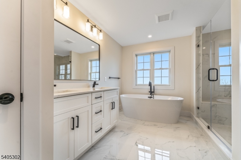 51 Staats Road Bloomsbury, NJ 08804 - Photo 40 of 45 a bathroom with a sink mirror toilet and bathtub