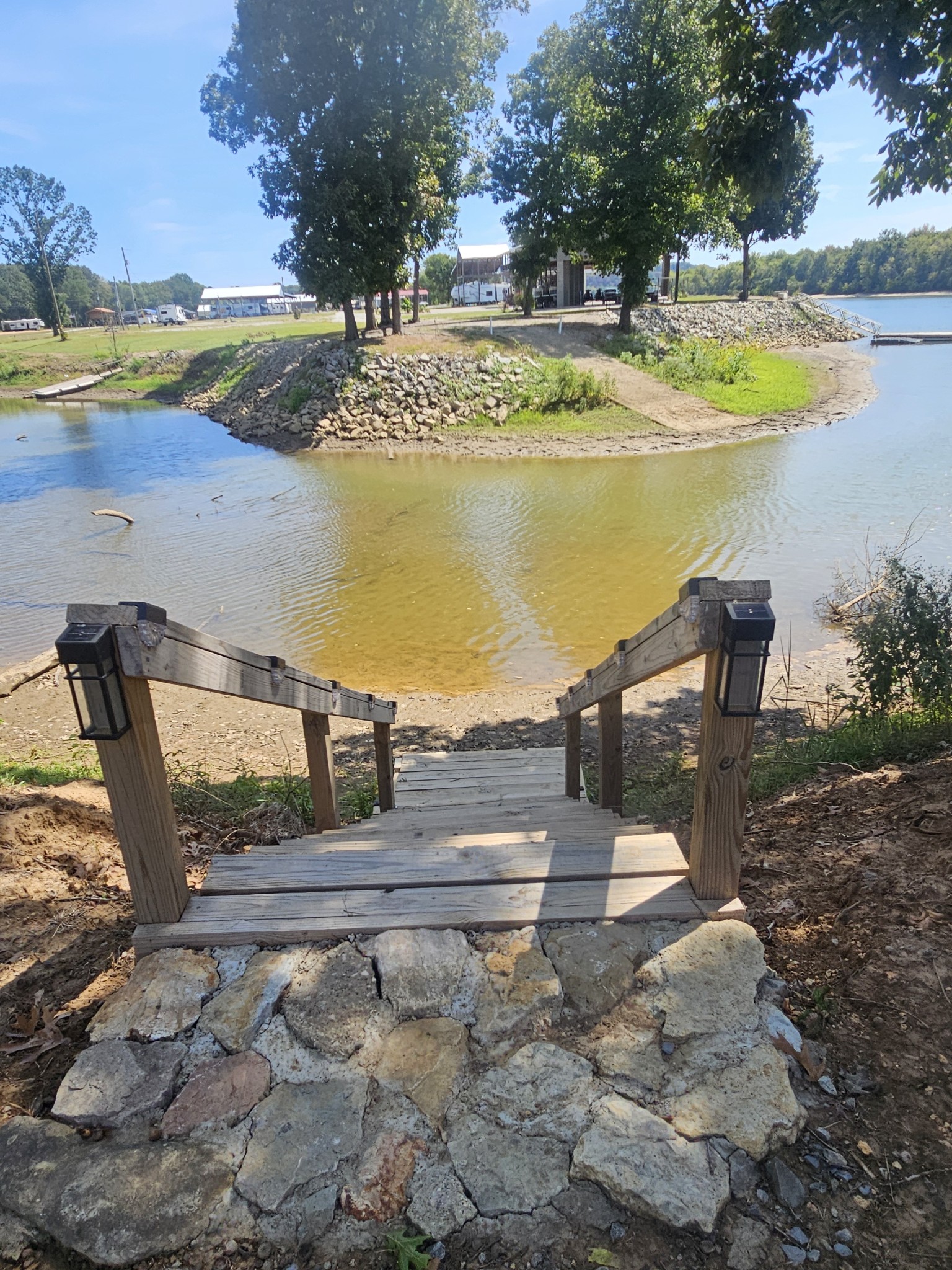 942 Lexi Lane Clifton, TN 38425 - Photo 24 of 33 a view of an ocean and beach
