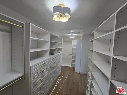 $9,750 | 24932 Normans Way, Calabasas, CA 91302