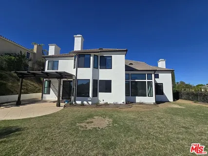 $9,750 | 24932 Normans Way, Calabasas, CA 91302