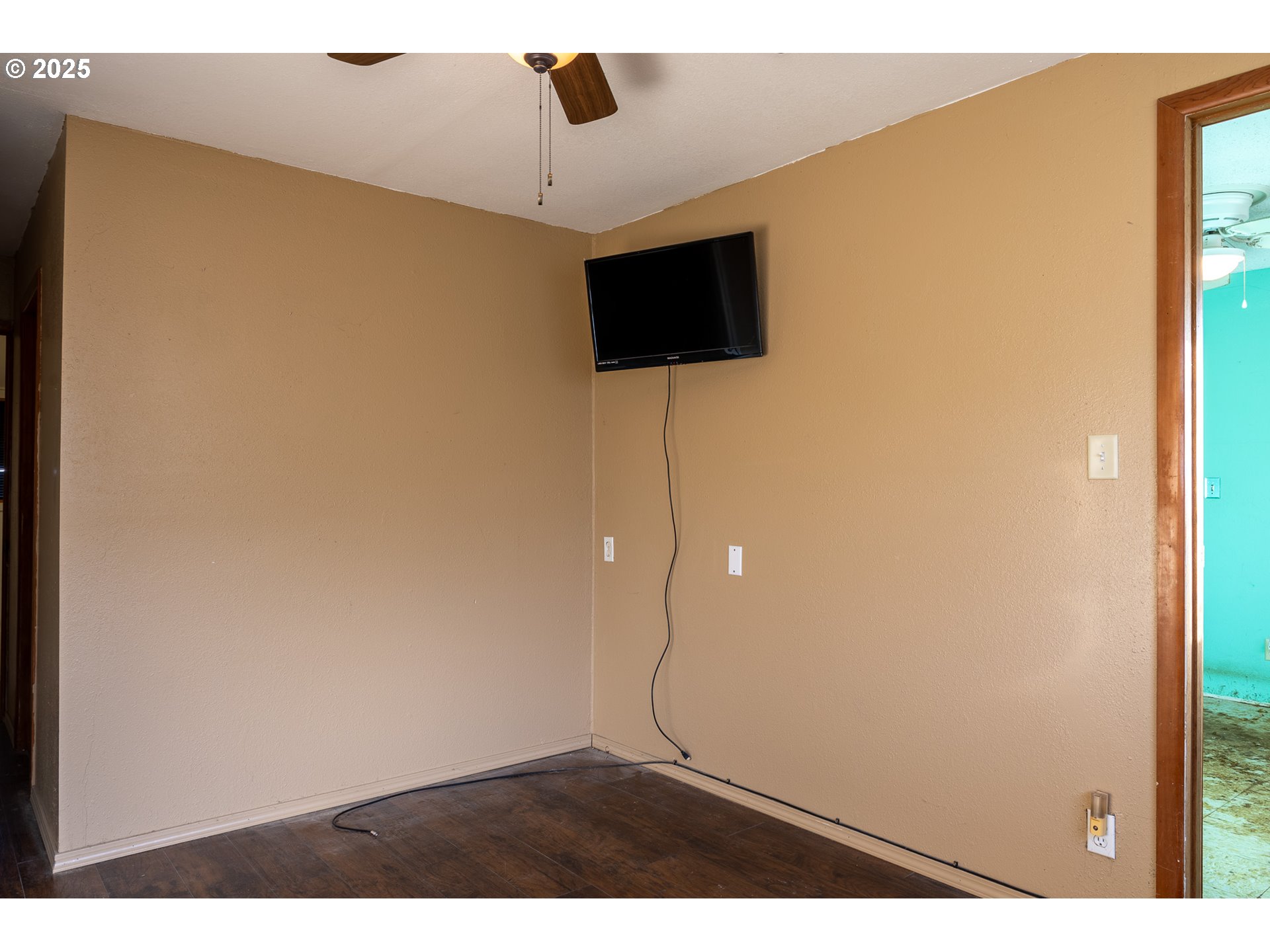 301 Northwest Midway Street Winston, OR 97496 - Photo 22 of 36