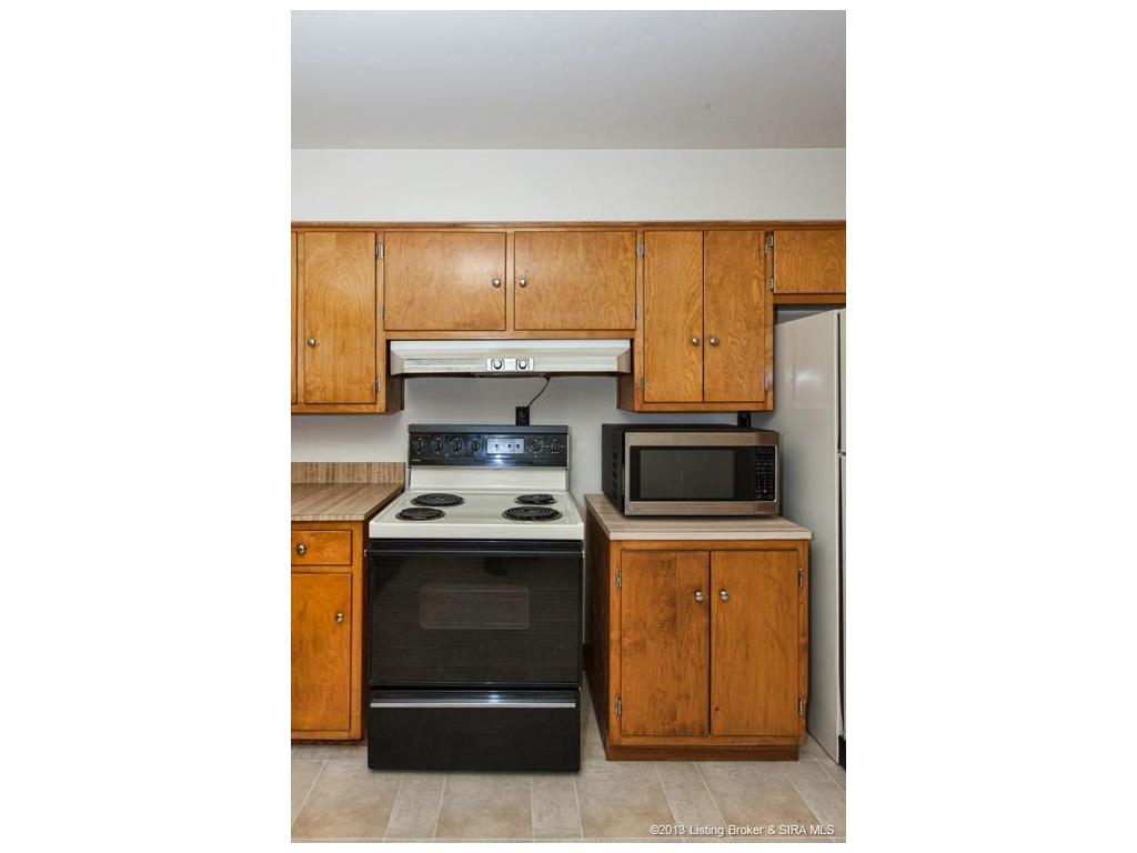 2594 East Robin Road New Albany, IN 47150 - Photo 15 of 43 Gallery Image 15