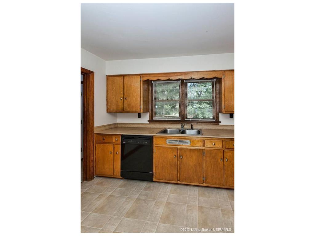 2594 East Robin Road New Albany, IN 47150 - Photo 16 of 43 Gallery Image 16