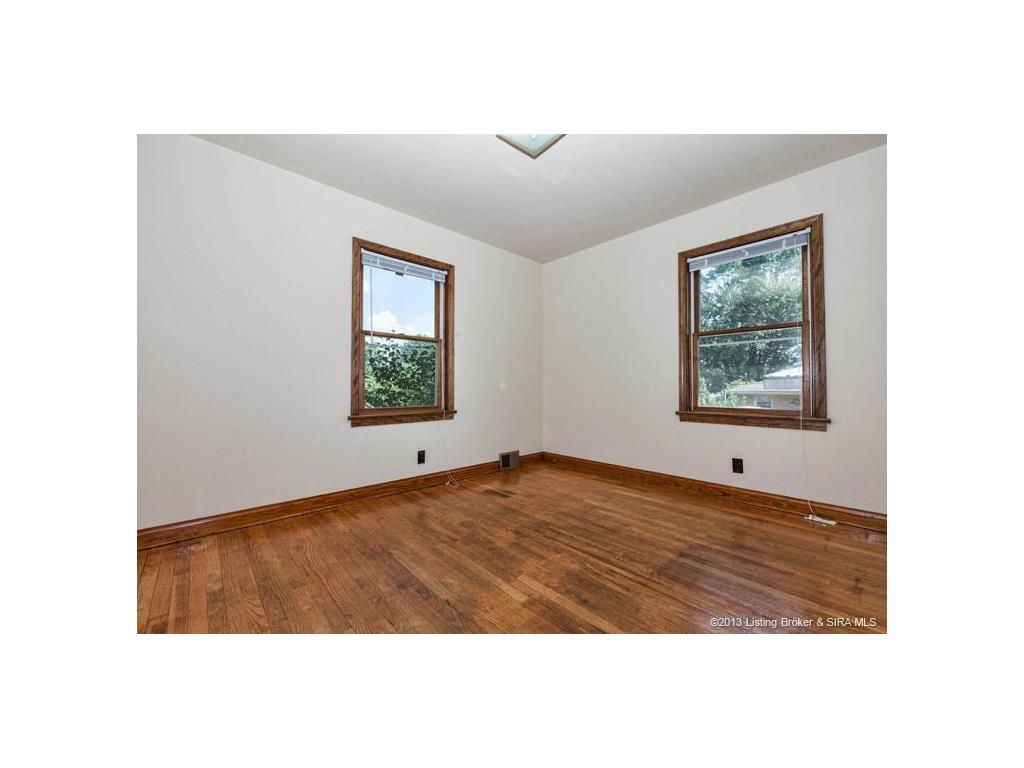 2594 East Robin Road New Albany, IN 47150 - Photo 18 of 43 Gallery Image 18