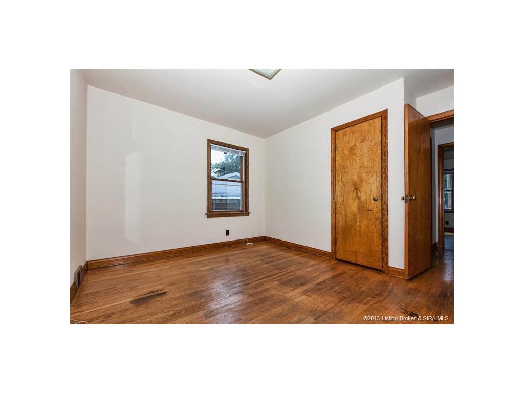 2594 East Robin Road New Albany, IN 47150 - Photo 19 of 43 Gallery Image 19