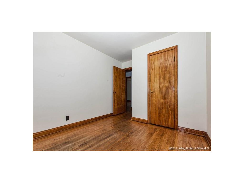2594 East Robin Road New Albany, IN 47150 - Photo 21 of 43 Gallery Image 21