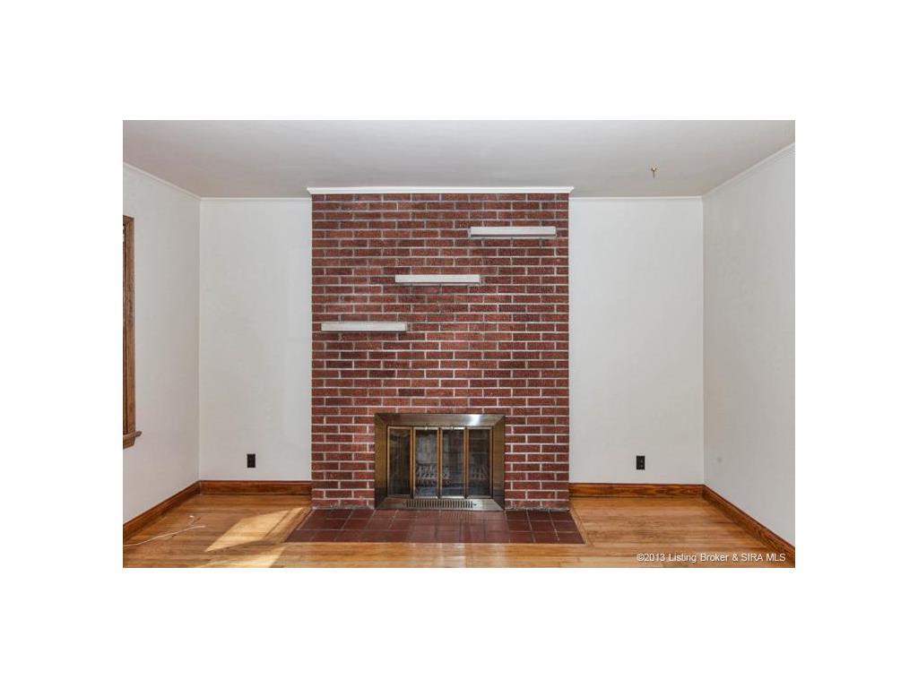 2594 East Robin Road New Albany, IN 47150 - Photo 10 of 43 Gallery Image 10