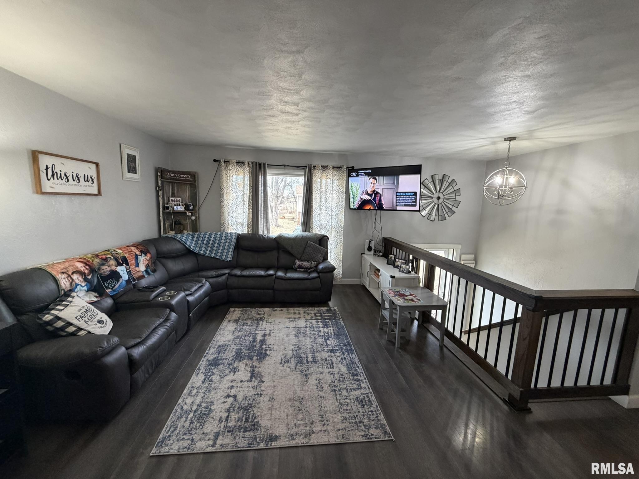 1418 Wheeler Lane Canton, IL 61520 - Photo 11 of 46