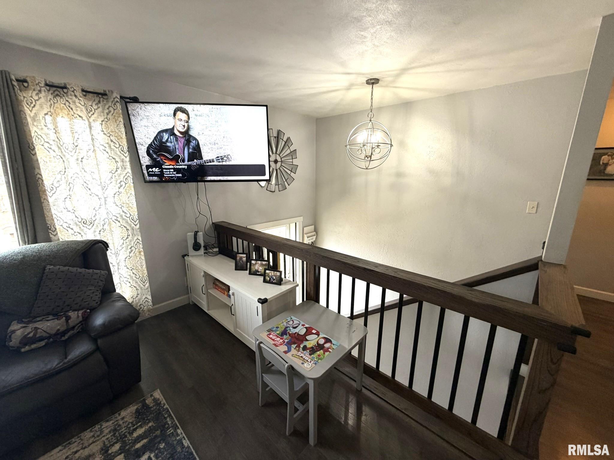 1418 Wheeler Lane Canton, IL 61520 - Photo 14 of 46