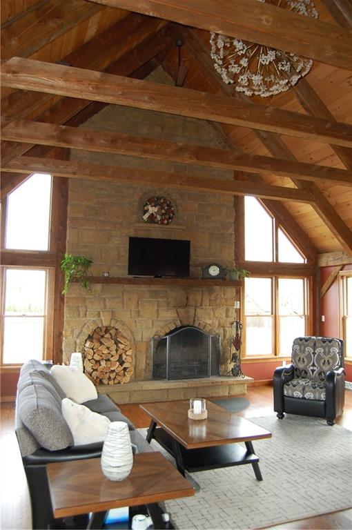 202 North Liberty Road Grove City, PA 16127 - Photo 9 of 25 Gallery Image 9