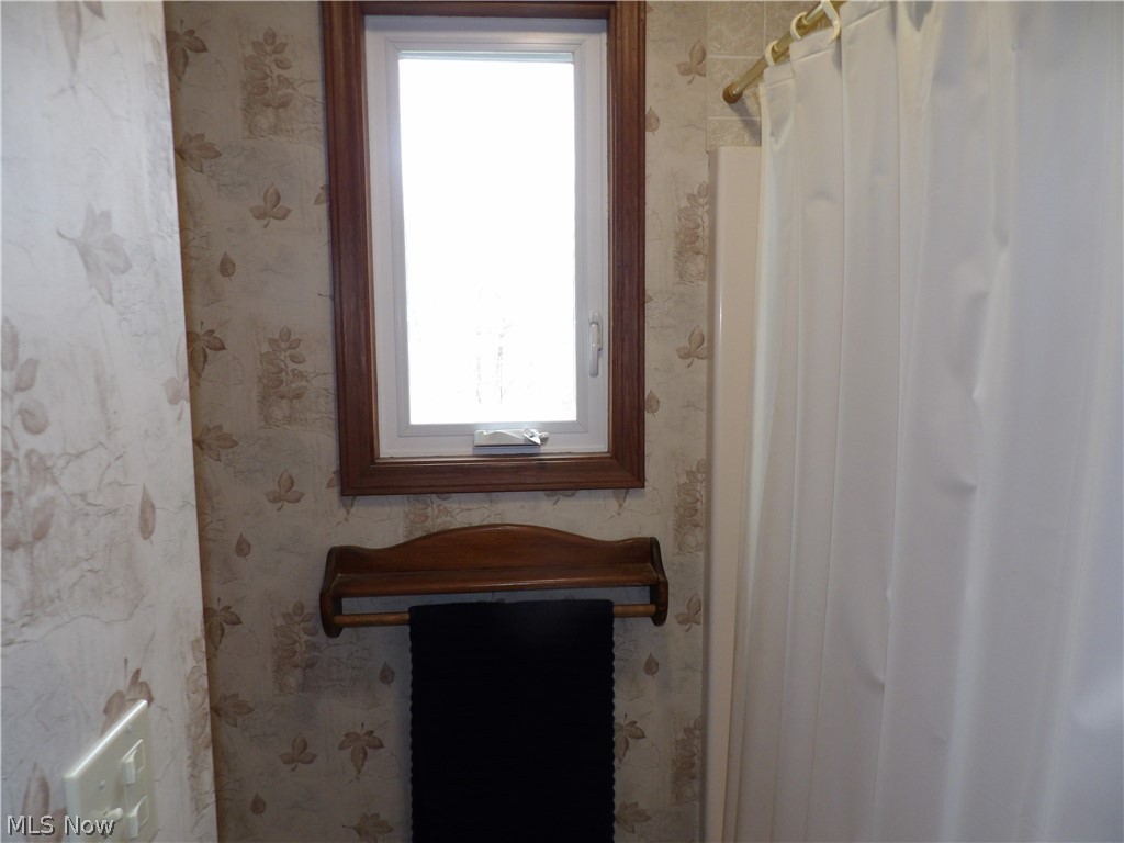 6863 Kennard Road Medina, OH 44256 - Photo 15 of 33 There's another new Window in the Bathroom too.
