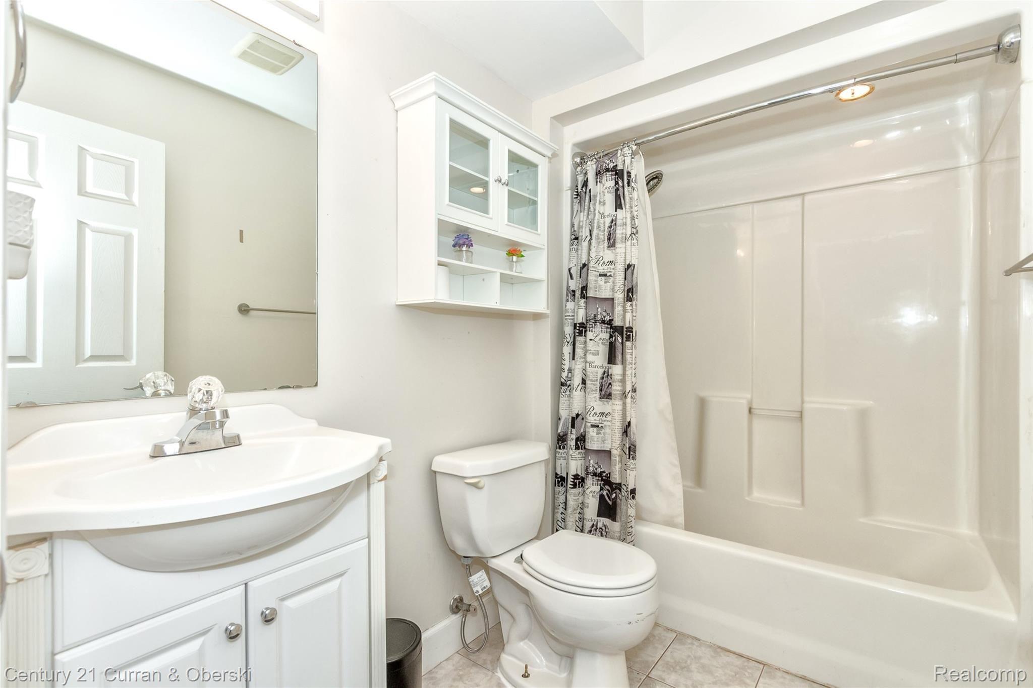 7974 Arkona Road Milan, MI 48160 - Photo 22 of 29 Bathroom Main Floor