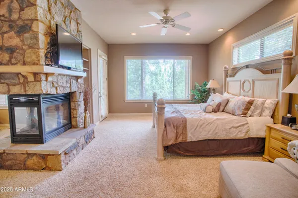 $1,590,000 | 910 South Barberry Lane, Show Low, AZ 85901