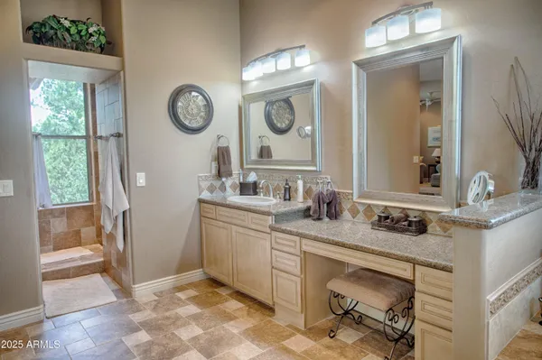 $1,590,000 | 910 South Barberry Lane, Show Low, AZ 85901