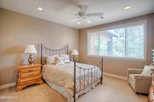 $1,590,000 | 910 South Barberry Lane, Show Low, AZ 85901