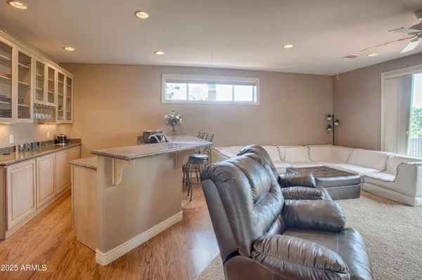 $1,590,000 | 910 South Barberry Lane, Show Low, AZ 85901