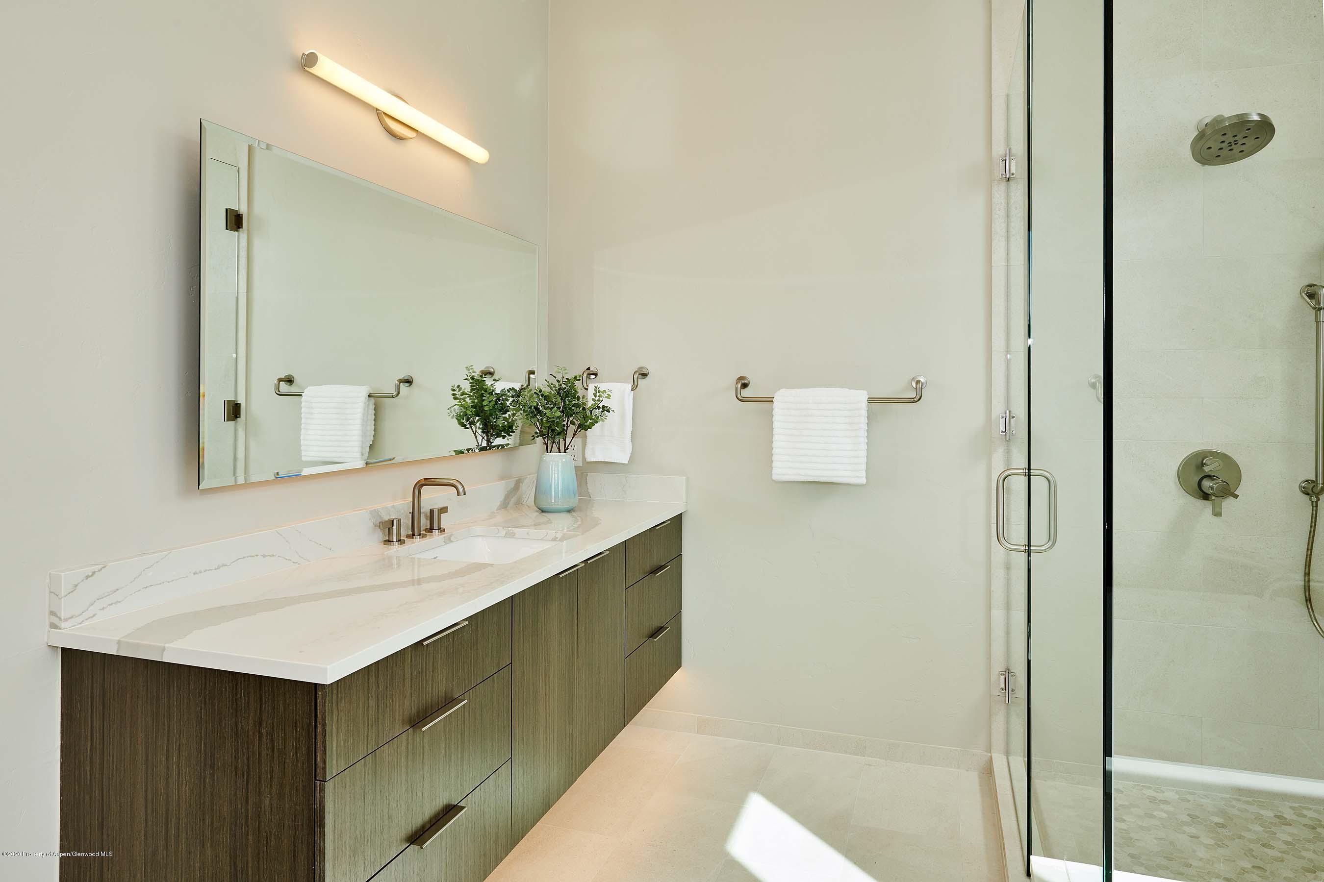 246 Overlook Ridge Carbondale, CO 81623 - Photo 28 of 41 Master bath