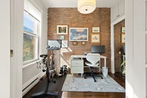 $779,000 | 108 East Brookline Street, Unit 3, Boston, MA 02118